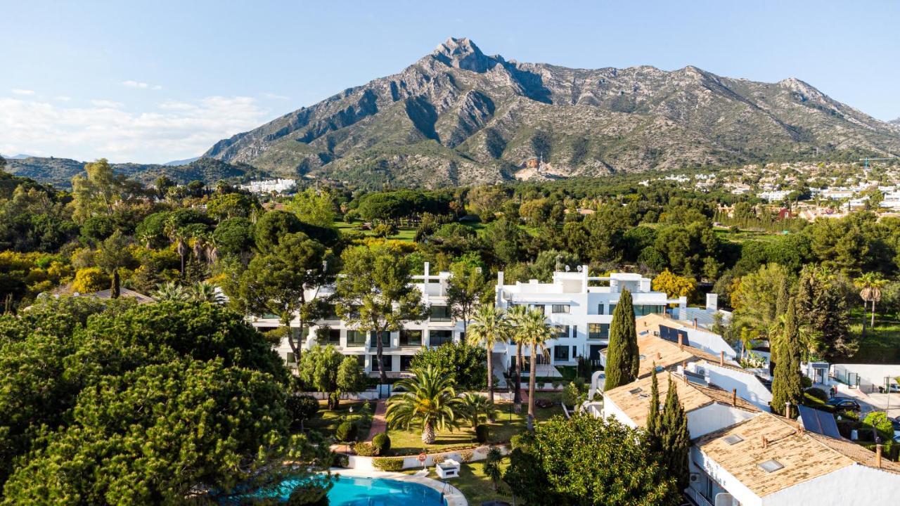 Bajo Con Jardin En La Milla De Oro Appartement Marbella Buitenkant foto