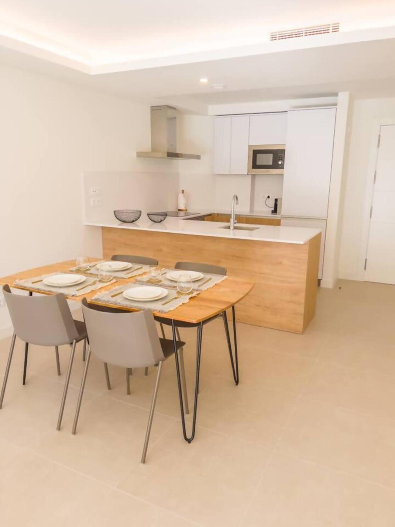 Bajo Con Jardin En La Milla De Oro Appartement Marbella Buitenkant foto